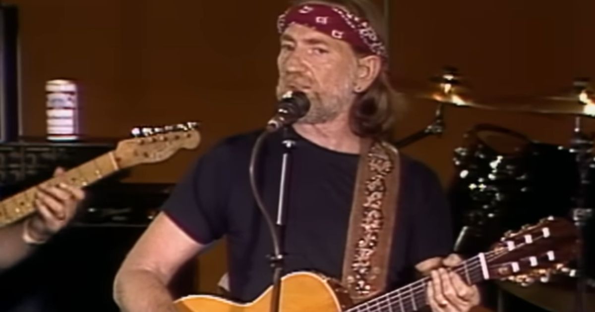 Willie Nelson – Always On My Mind