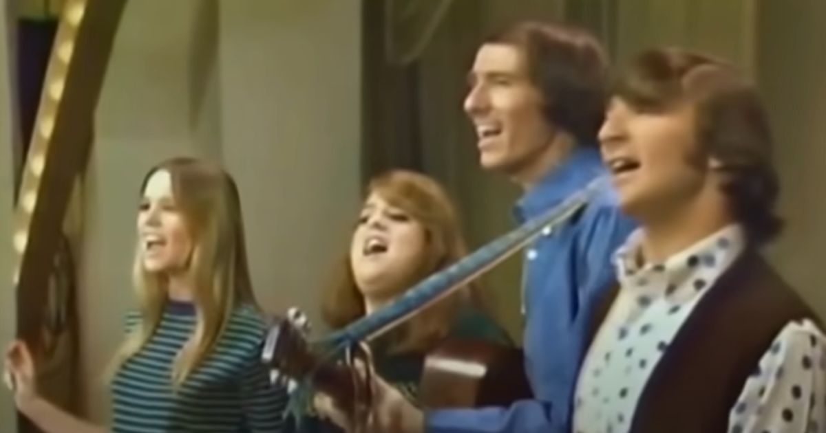 The Mamas & The Papas – California Dreamin’