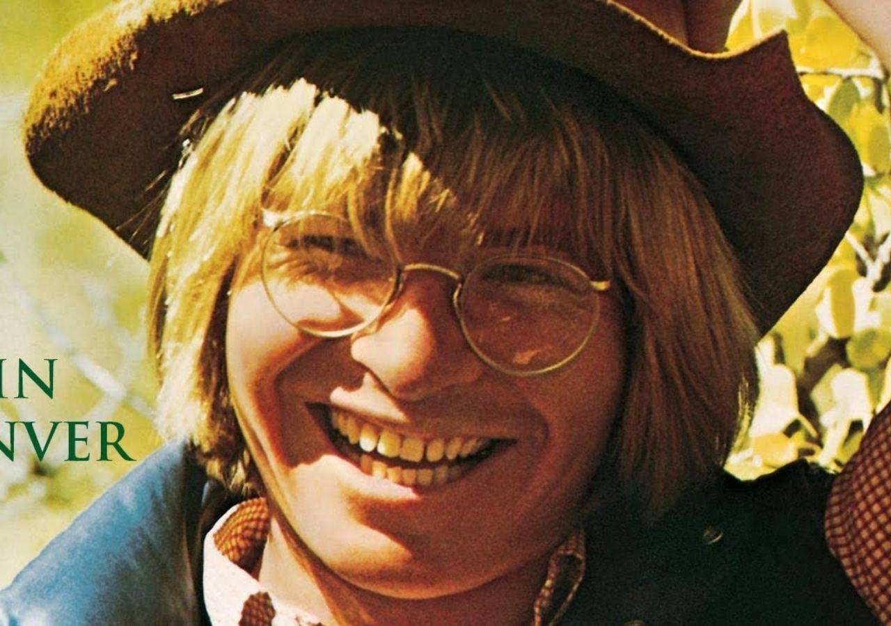 John Denver – Sunshine on My Shoulders