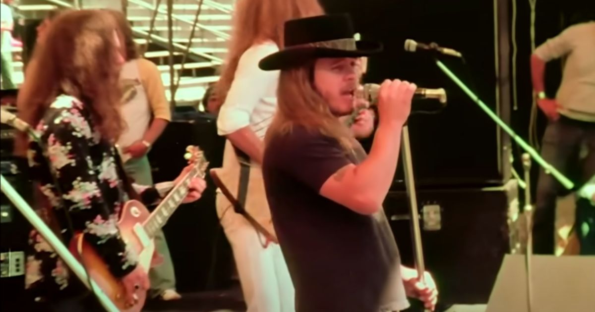 Lynyrd Skynyrd – Sweet Home Alabama