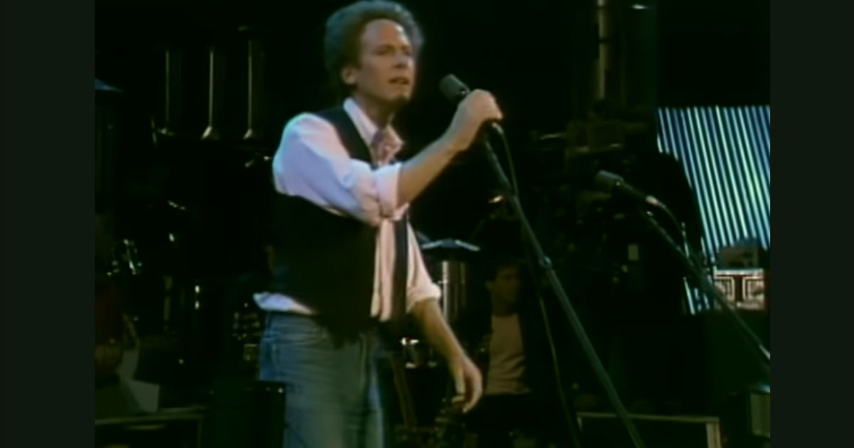 Simon & Garfunkel – Bridge Over Troubled Water